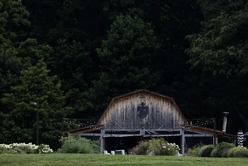 Tasting Room at Nicwonder Vineyards